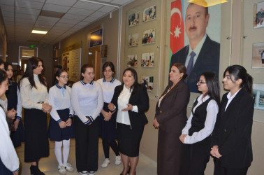 “Qızlar müzakirəyə qoşulur” layihəsi çərçivəsində laçınlı məktəblilərlə tədbir keçirilmişdir