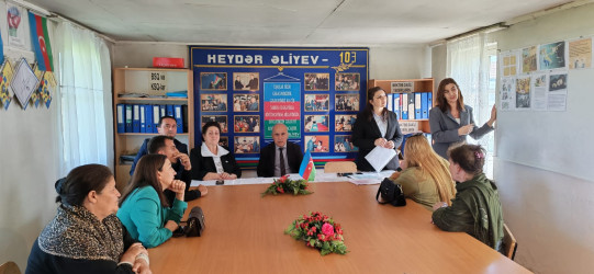 Laçınlı məktəblilərlə məişət zorakılığı ilə mübarizə və sosial şəbəkələrdən asılılığın qarşısının alınması istiqamətində maarifləndirici tədbir keçirilmişdir
