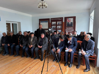 Laçın Rayon İcra Hakimiyyətinin başçısı Aqil Nəzərlinin növbəti görüşü-səyyar qəbulu Göyçay rayonunda keçirildi.