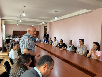 Laçın Rayon İcra Hakimiyyətinin başçısı Aqil Nəzərlinin növbəti görüşü-səyyar qəbulu Mincəçevir şəhərində keçirildi. 25.08.2026
