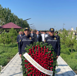27 Sentyabr Anım Günündə müqəddəs şəhidlərimizin əziz xatirəsi ehtiramla yad edilmişdir.