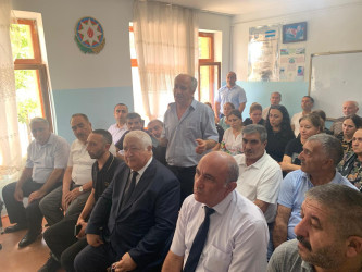 Laçın Rayon İcra Hakimiyyətinin başçısı Aqil Nəzərlinin növbəti görüşü-səyyar qəbulu Abşeron rayonunun Ceyranbatan qəsəbəsi ərazisində keçirildi. 05.09.2025