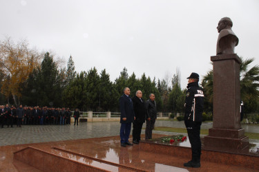 12 Dekabr - Azərbaycan Xalqının Ümummilli lideri Heydər Əliyevin anım günüdür