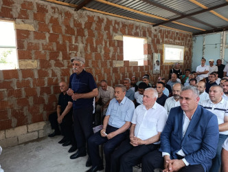 Laçın Rayon İcra Hakimiyyətinin başçısı Aqil Nəzərlinin növbəti görüşü-səyyar qəbulu Bakı şəhərinin Qaradağ rayonu ərazisində keçirildi.