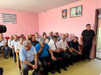 Laçın Rayon İcra Hakimiyyətinin başçısı Aqil Nəzərlinin növbəti görüşü-səyyar qəbulu Göyçay rayonunun Qaraməryəm kəndində keçirildi. 20.06.2025