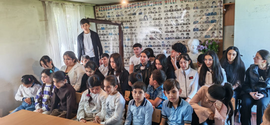 Laçınlı məktəblilərlə məişət zorakılığı ilə mübarizə və sosial şəbəkələrdən asılılığın qarşısının alınması istiqamətində maarifləndirici tədbir keçirilmişdir