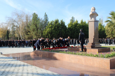 Laçınlılar 12 Dekabr - Azərbaycan Xalqının Ümummilli lideri Heydər Əliyevin anım günündə mütəşəkkilliklə iştirak  ediblər.