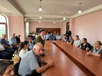 Laçın Rayon İcra Hakimiyyətinin başçısı Aqil Nəzərlinin növbəti görüşü-səyyar qəbulu Mincəçevir şəhərində keçirildi. 25.08.2026